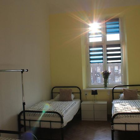 Hostel Centrum Sabot Kraków Exteriör bild