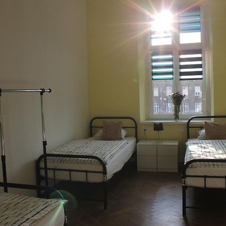 Hostel Centrum Sabot Kraków Exteriör bild