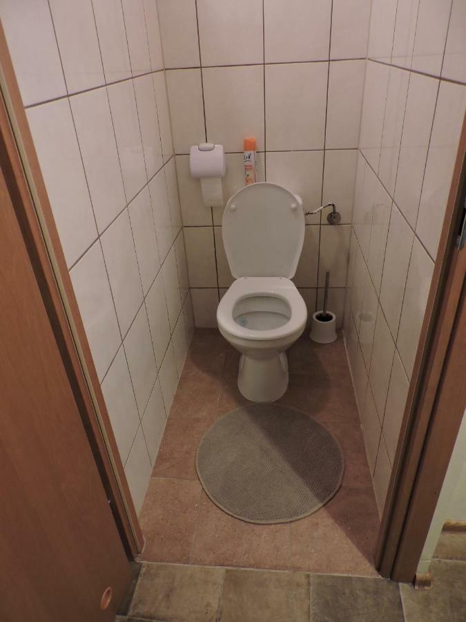 Hostel Centrum Sabot Kraków Exteriör bild
