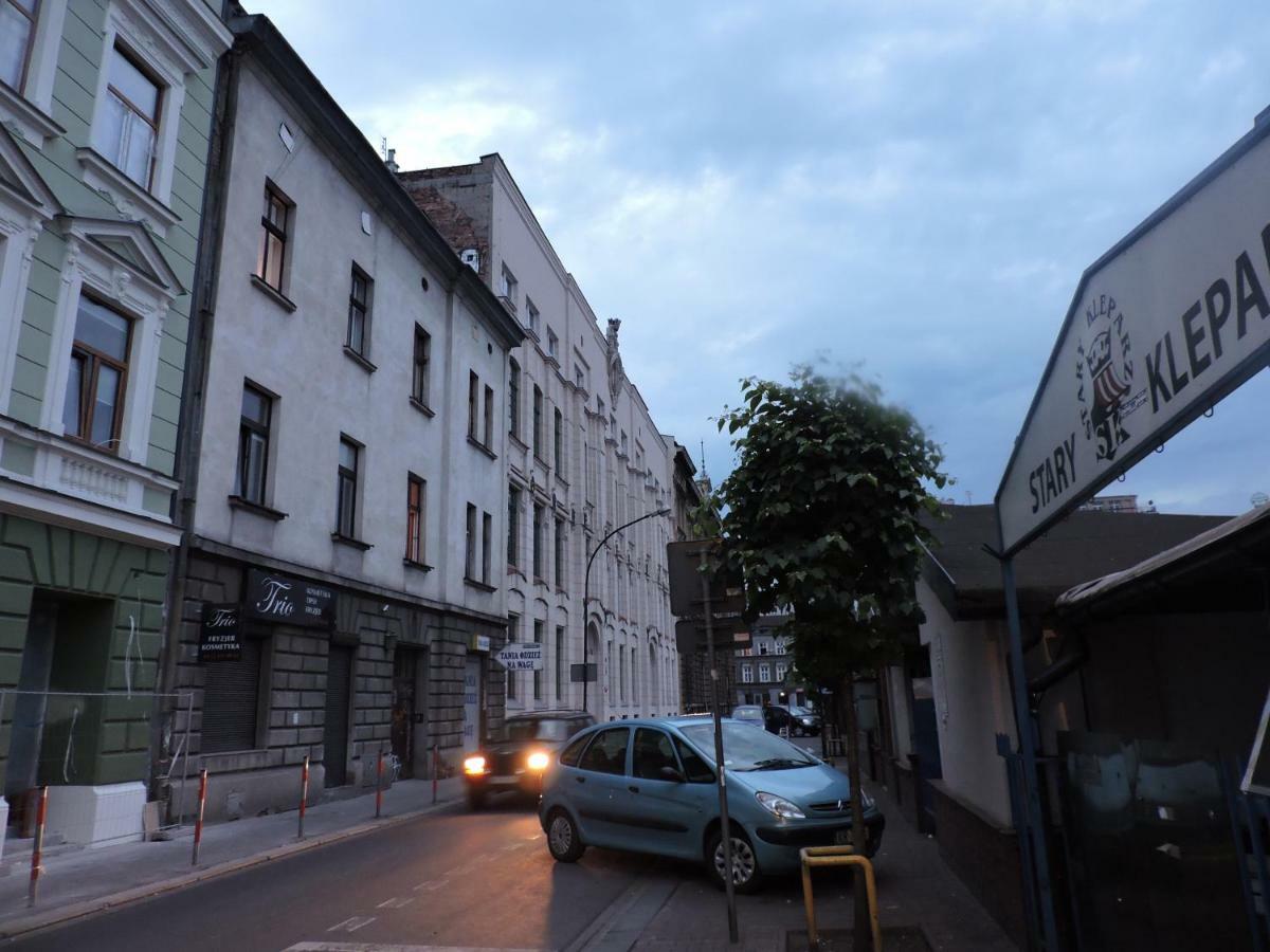 Hostel Centrum Sabot Kraków Exteriör bild