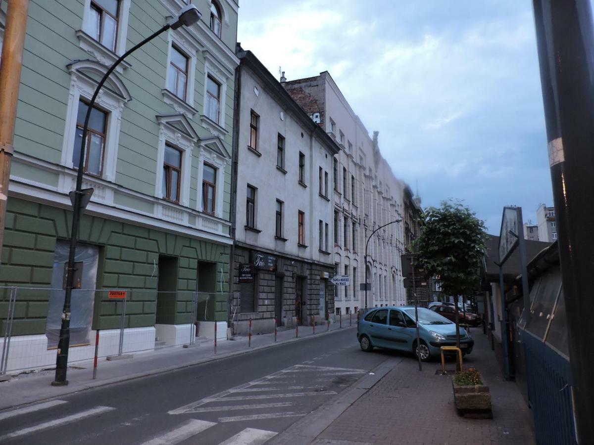 Hostel Centrum Sabot Kraków Exteriör bild