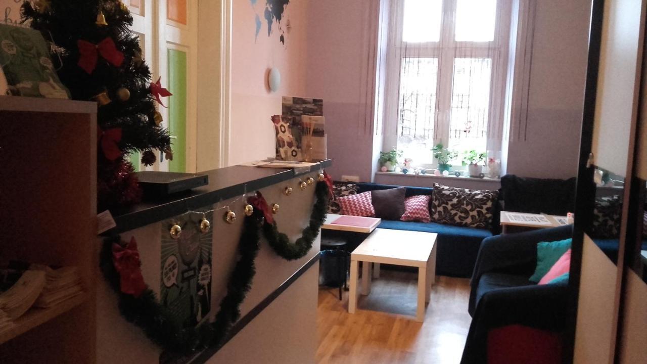 Hostel Centrum Sabot Kraków Exteriör bild
